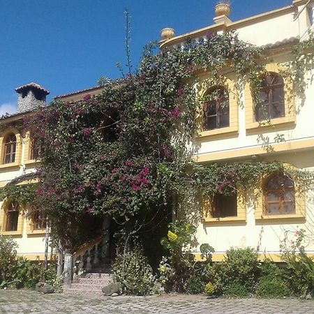 Hostal Curinan Otavalo Dış mekan fotoğraf