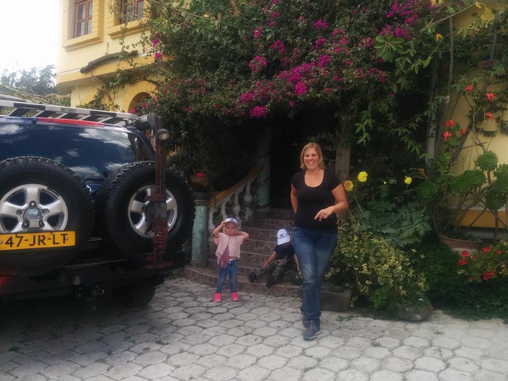 Hostal Curinan Otavalo Dış mekan fotoğraf