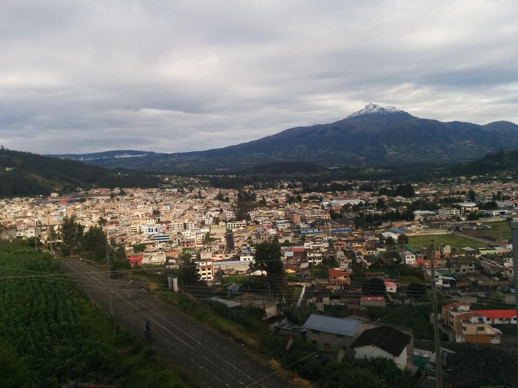 Hostal Curinan Otavalo Dış mekan fotoğraf