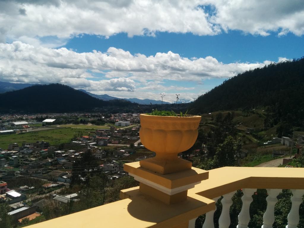 Hostal Curinan Otavalo Dış mekan fotoğraf