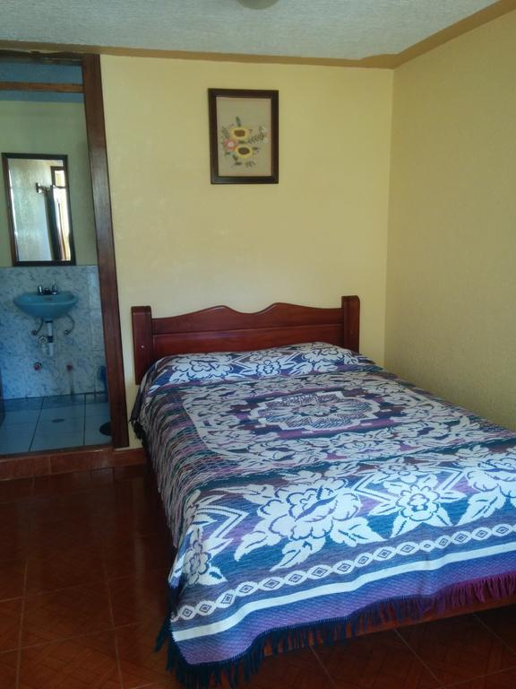 Hostal Curinan Otavalo Oda fotoğraf