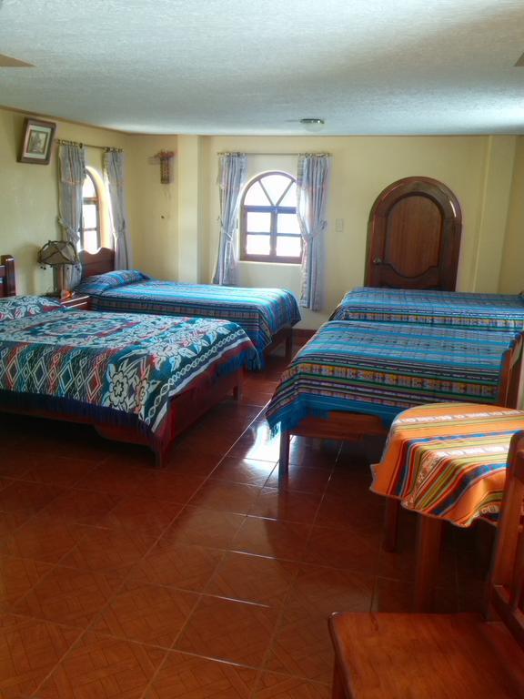 Hostal Curinan Otavalo Oda fotoğraf