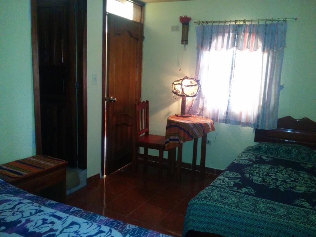 Hostal Curinan Otavalo Oda fotoğraf