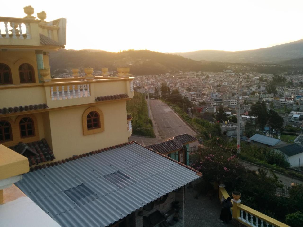 Hostal Curinan Otavalo Dış mekan fotoğraf