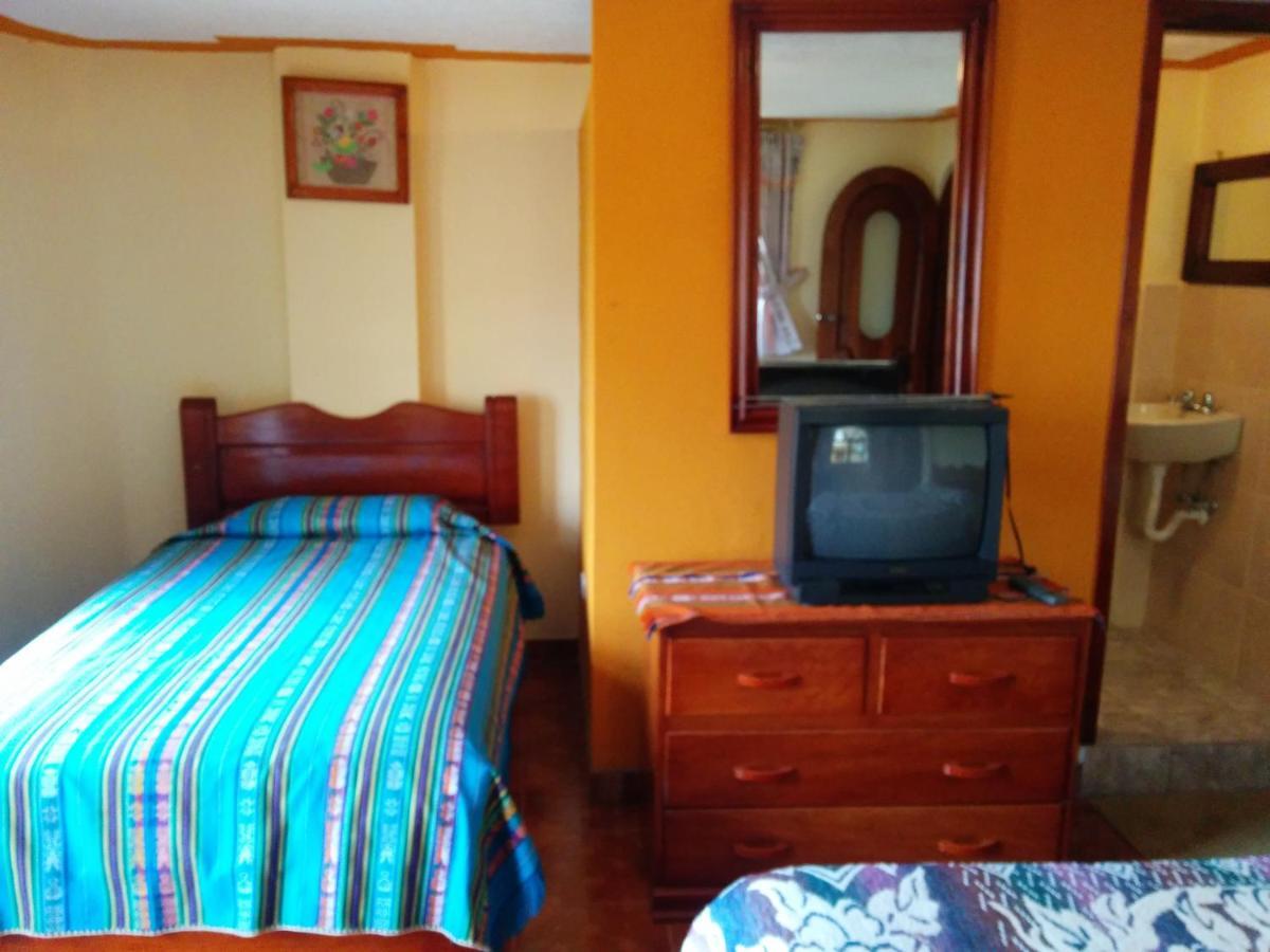 Hostal Curinan Otavalo Dış mekan fotoğraf